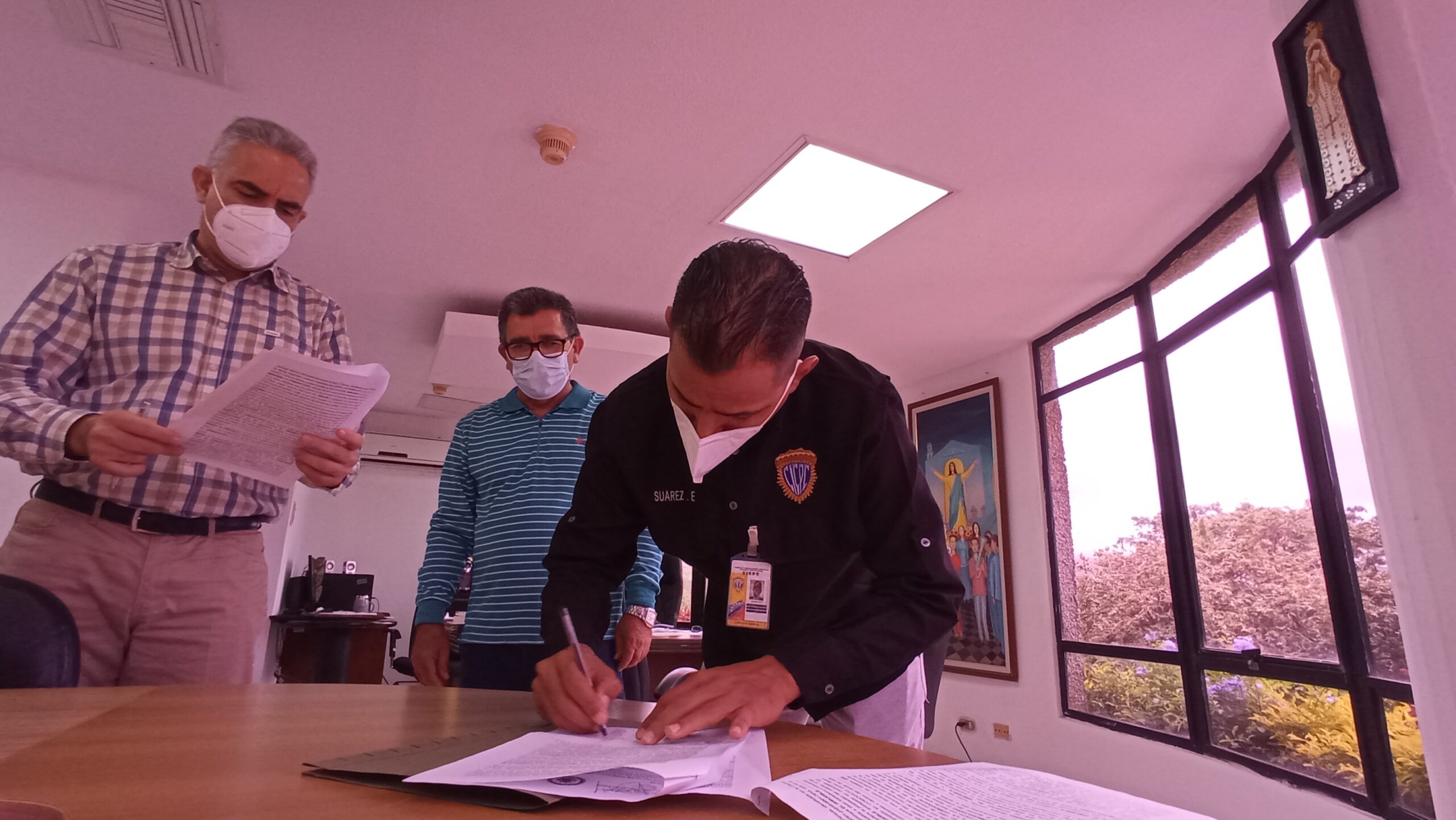 Ejecutivo regional entrega en comodato sede para comando del Cicpc en